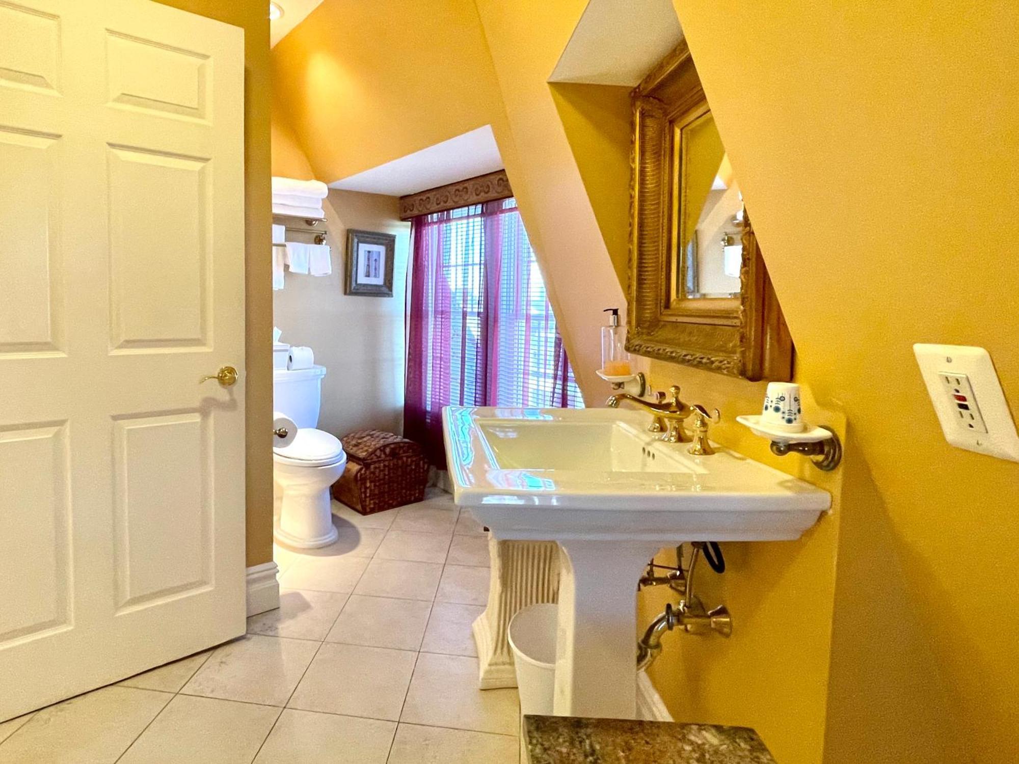 Atlantis (adults Only) 4*